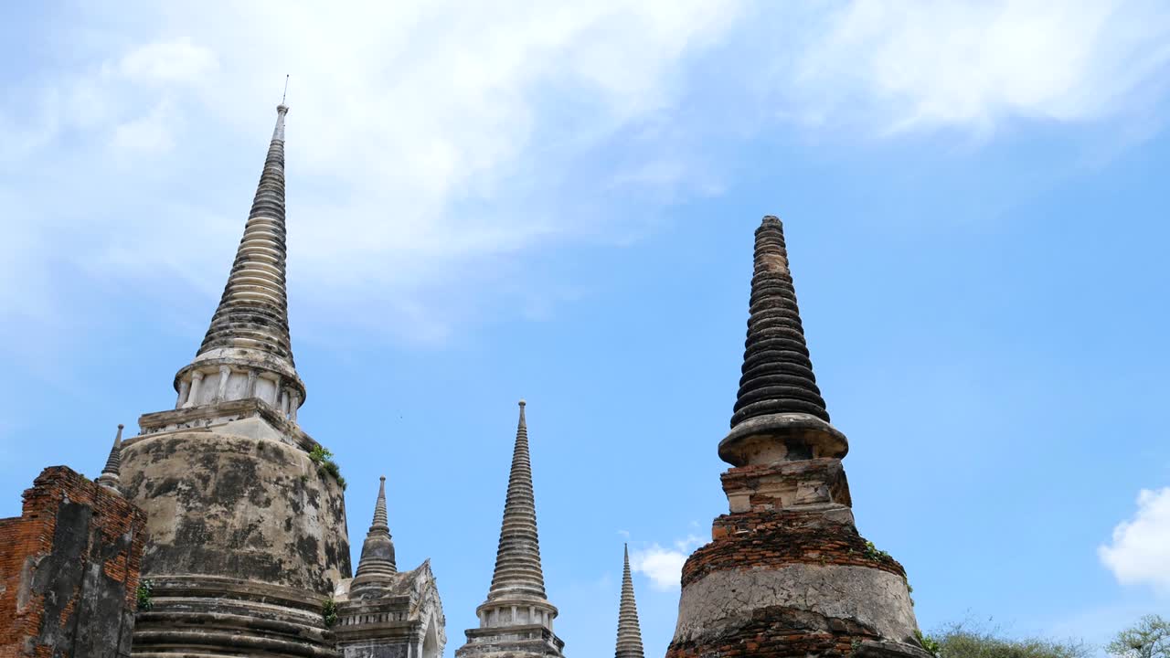las ruinas del templo de ayutthaya, wat maha que ayutthayi como sitio del patrimonio mundial, tailandia. parque histórico de ayutathaya