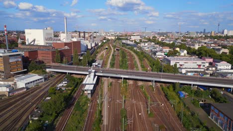 Brücke-Bahnhof-S-Bahn-Gleise-Berlin