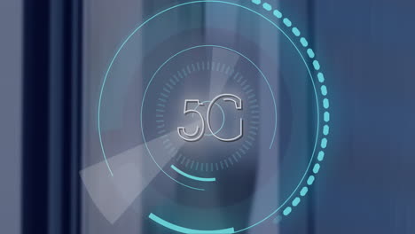 animación de tecnología 5g sobre fondo azul abstracto con elementos digitales circulares