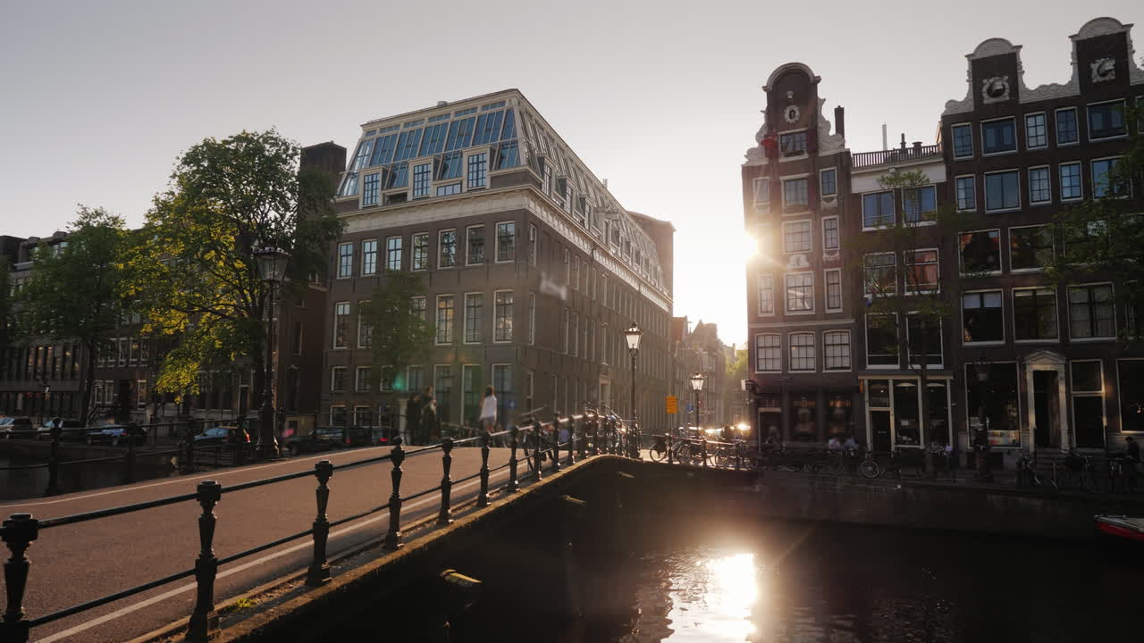 Um Belo Pôr do Sol em Amsterdã