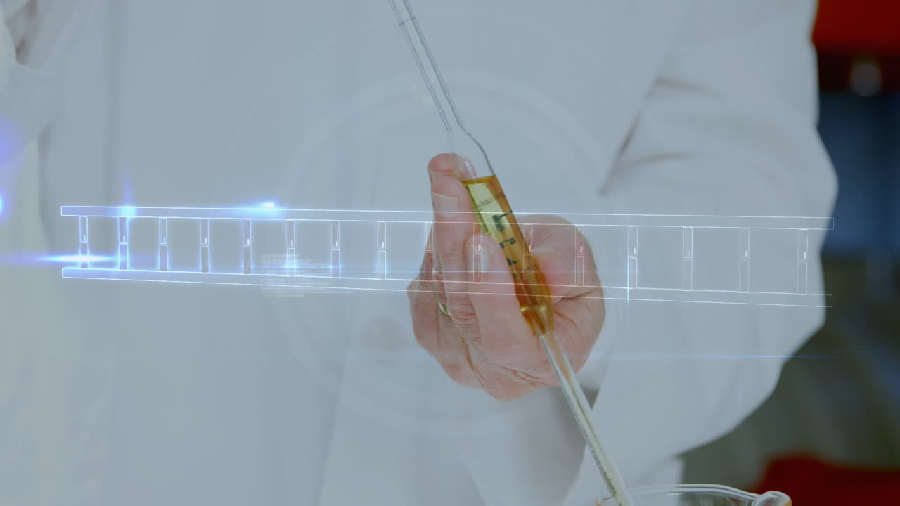 animación de cadena de adn y procesamiento de datos sobre científico caucásico en el laboratorio