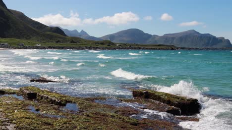 Strand-Die-Lofoten-Inseln-Sind-Ein-Archipel-In-Der-Grafschaft-Nordland,-Norwegen.