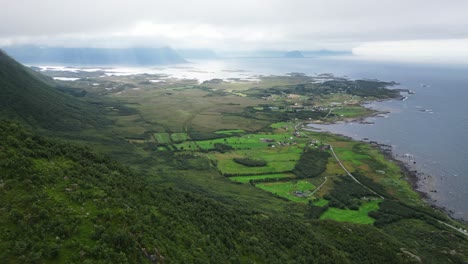 Matmora-Hiking-Trail-View-of-Laukvik,-Lofoten-Islands,-Norway---Aerial-Circling