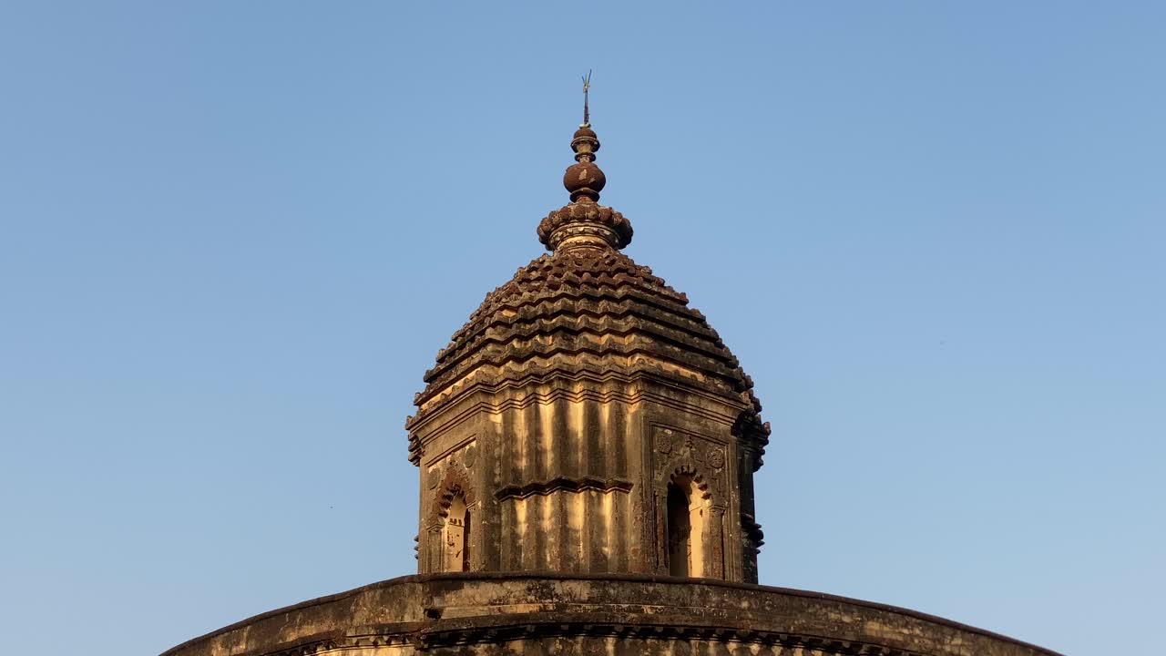 el pico del templo radha shyam, bishnupur, india