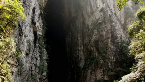 Arco-del-Tiempo,-Chiapas,-Mexico,-Sone-Arch,-cave,-River-in-Canyon,-Drone-Shot