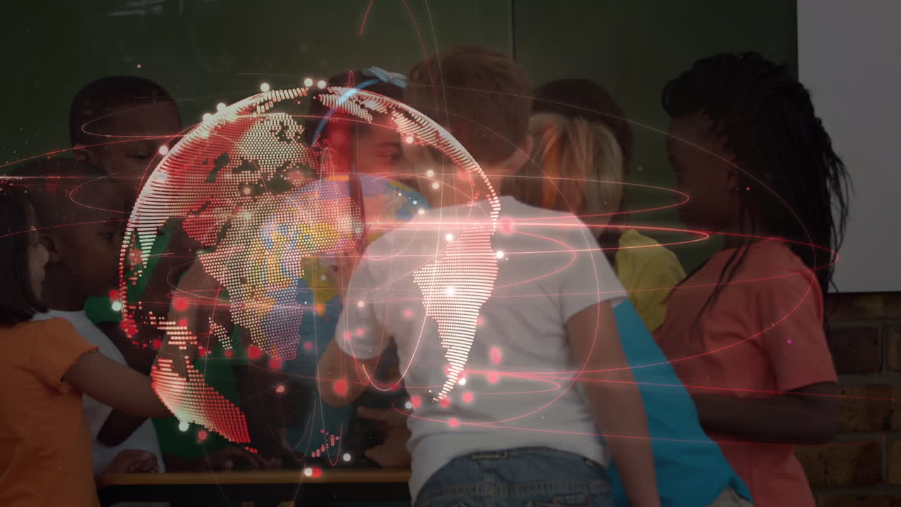 animación del globo digital sobre diversos y escolares leyendo el globo