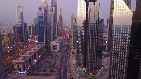 paisaje de la ciudad de dubái al atardecer