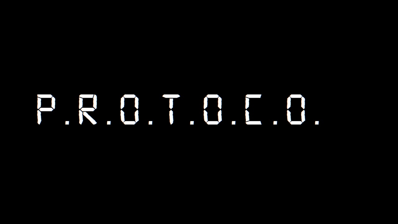 Lettura digitale in stile vintage che visualizza il testo del protocollo 8647. Perfetto per video-saggi, notiziari e documentari che descrivono controversie politiche e tendenze online.