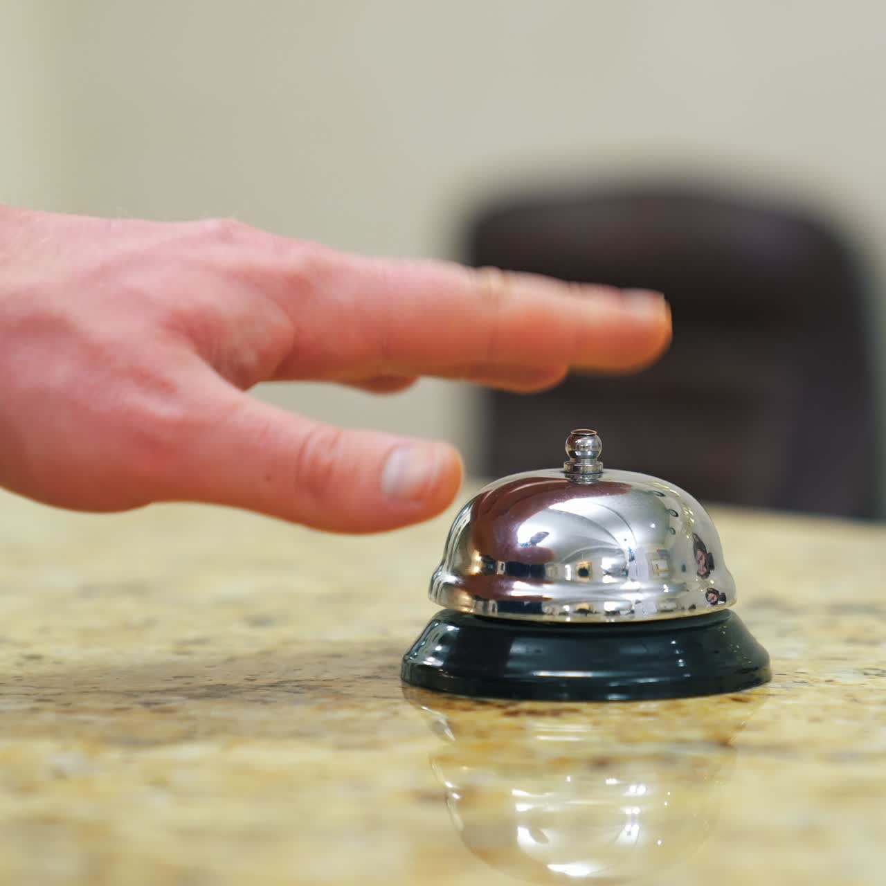 Service bell locating at reception