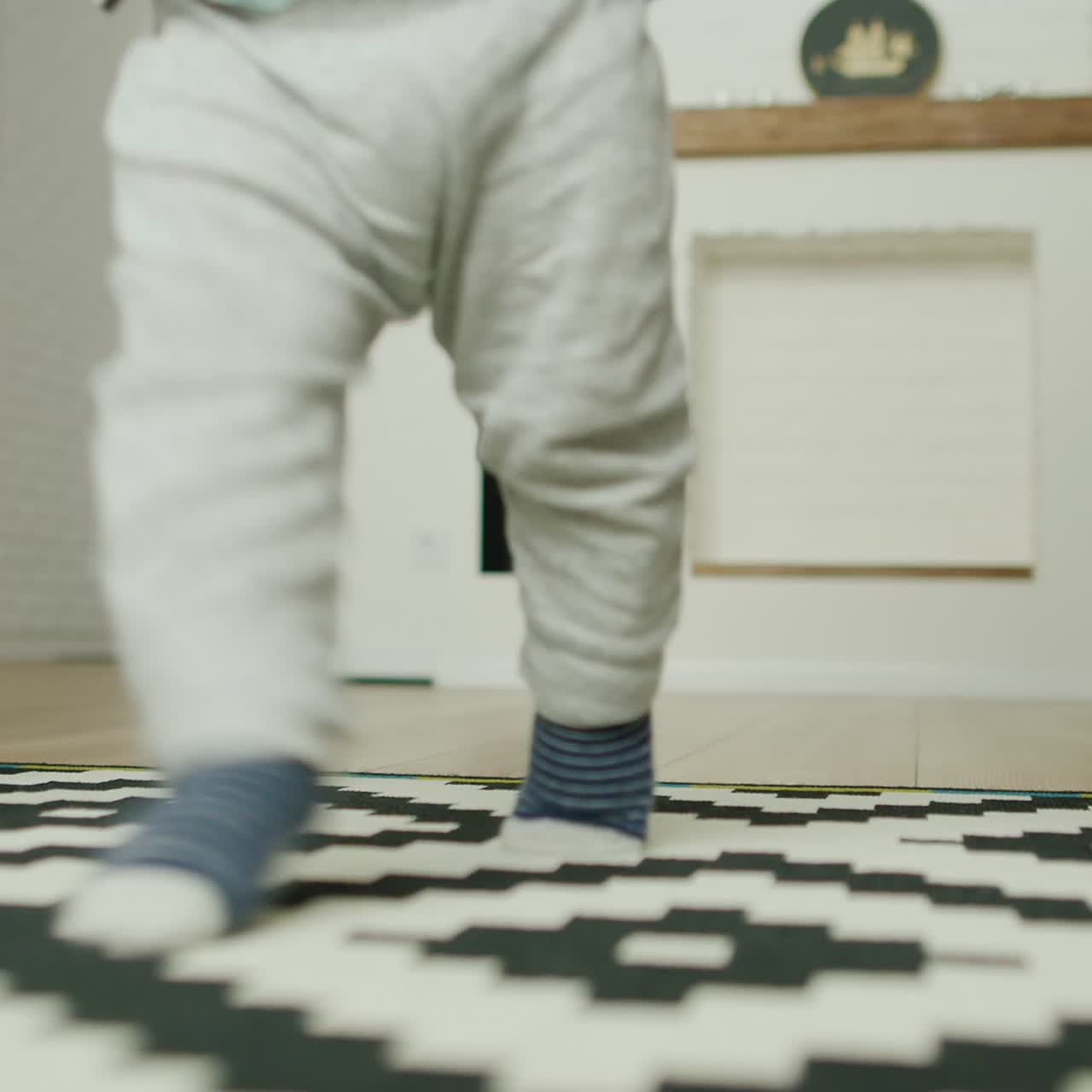 los primeros pasos de un niño