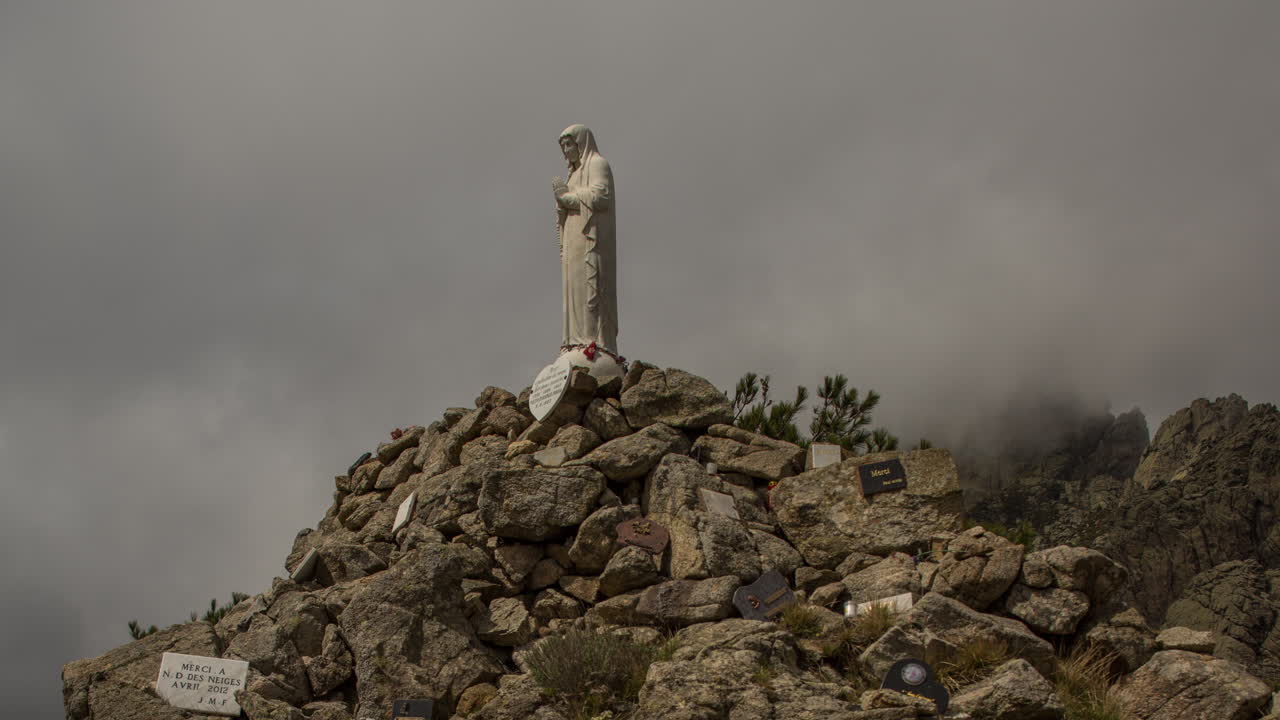 바벨라 예수 4k 00