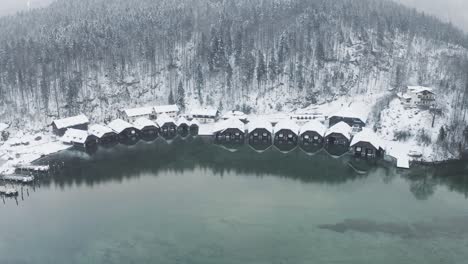 Drone-Aeiral-Del-Lago-De-Invierno-Europeo---Calificado