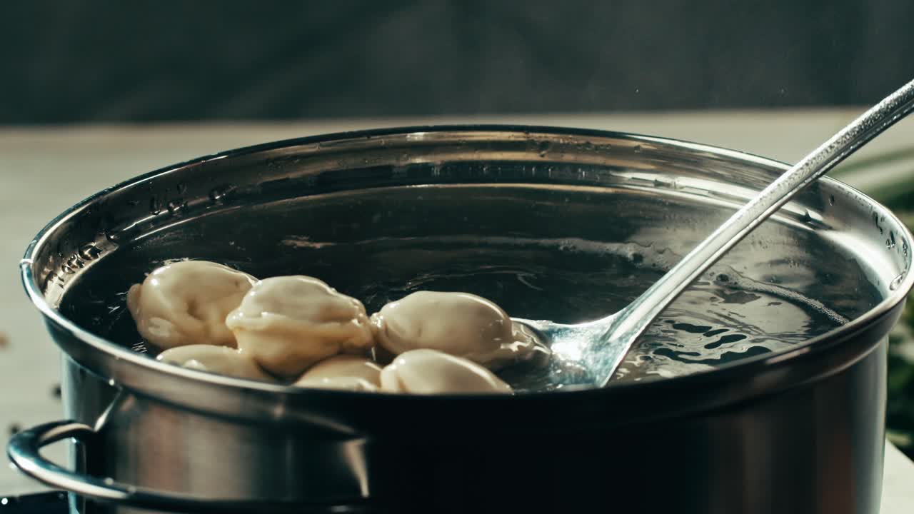 dumplings en ebullición