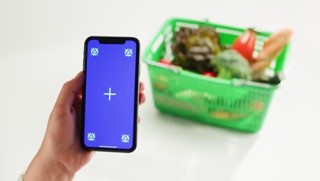 grocery shopping using mobile app