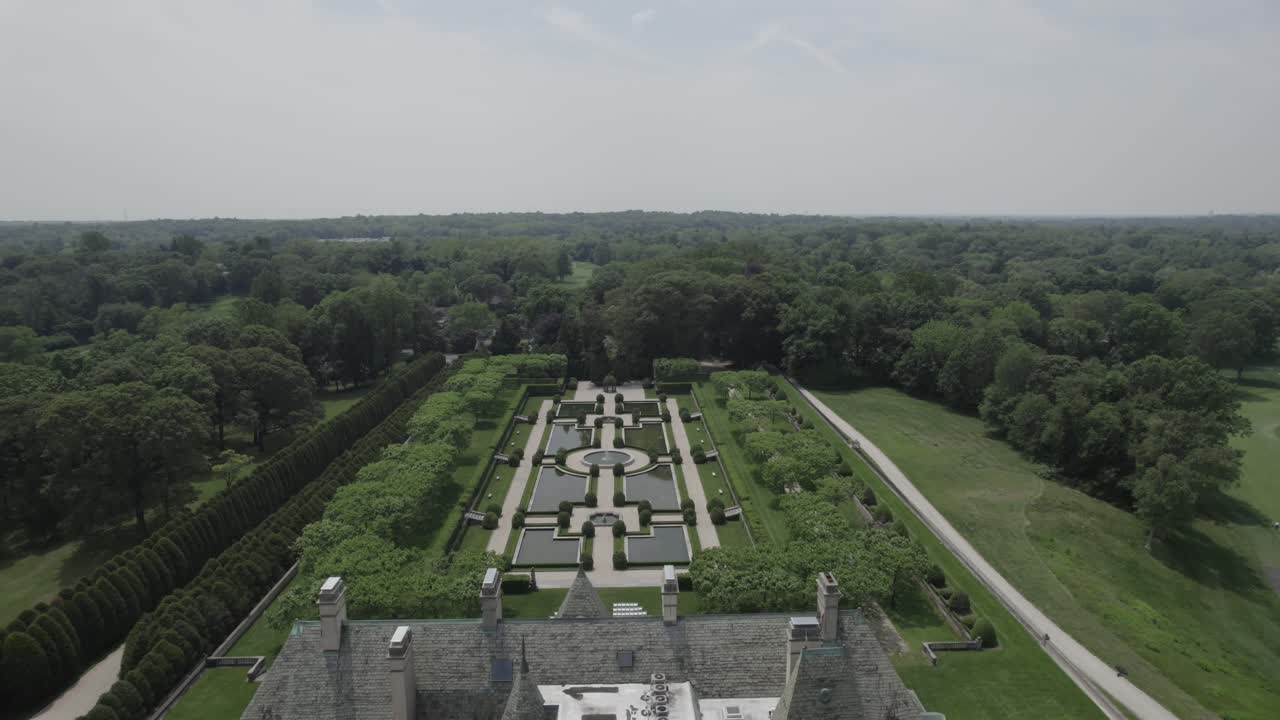 Oheka Castle Aerial View Long Island, NY 4k