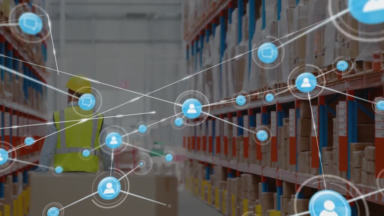 сеть профильных икон против белого мужчины старшего руководителя, проверяющего запасы на складе