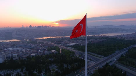 turkey flag color