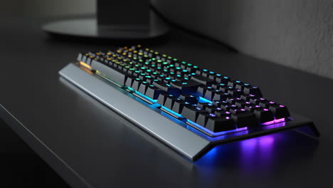 gaming keyboard with dynamic rgb lighting effects