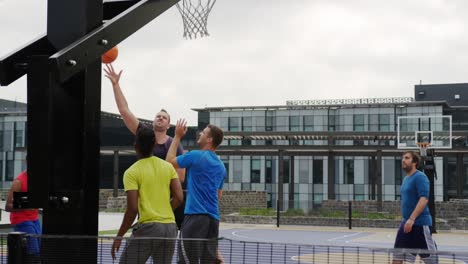 jugadores de baloncesto jugando al baloncesto 4k