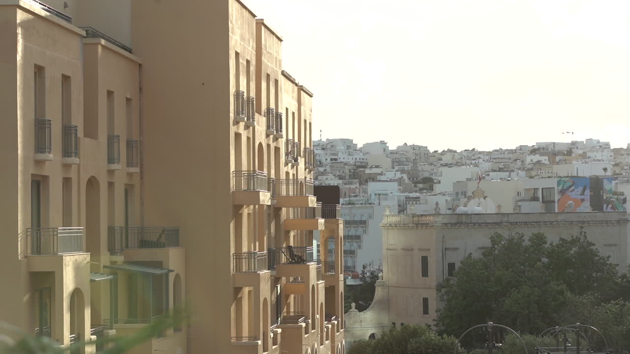 Imagens de arquivo de telhados de edifícios em Malta, cenário deslumbrante