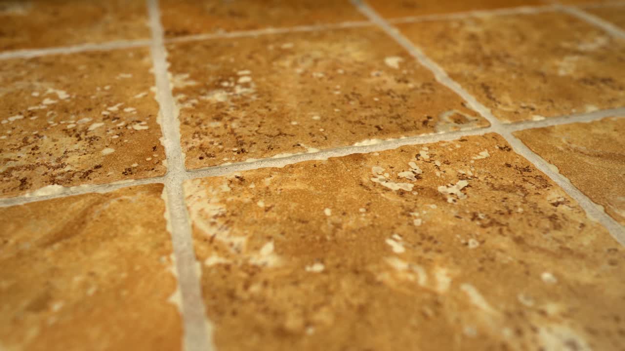 baldosas de mosaico interior - rectangulares e instaladas las piezas