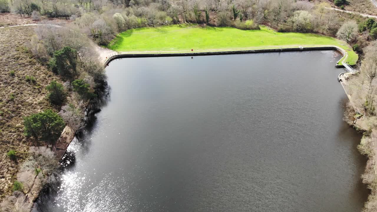스무어 저수지 (squabmoor reservoir), 우드베리 코먼 (woodbury common), 데본 (devon), 잉글랜드