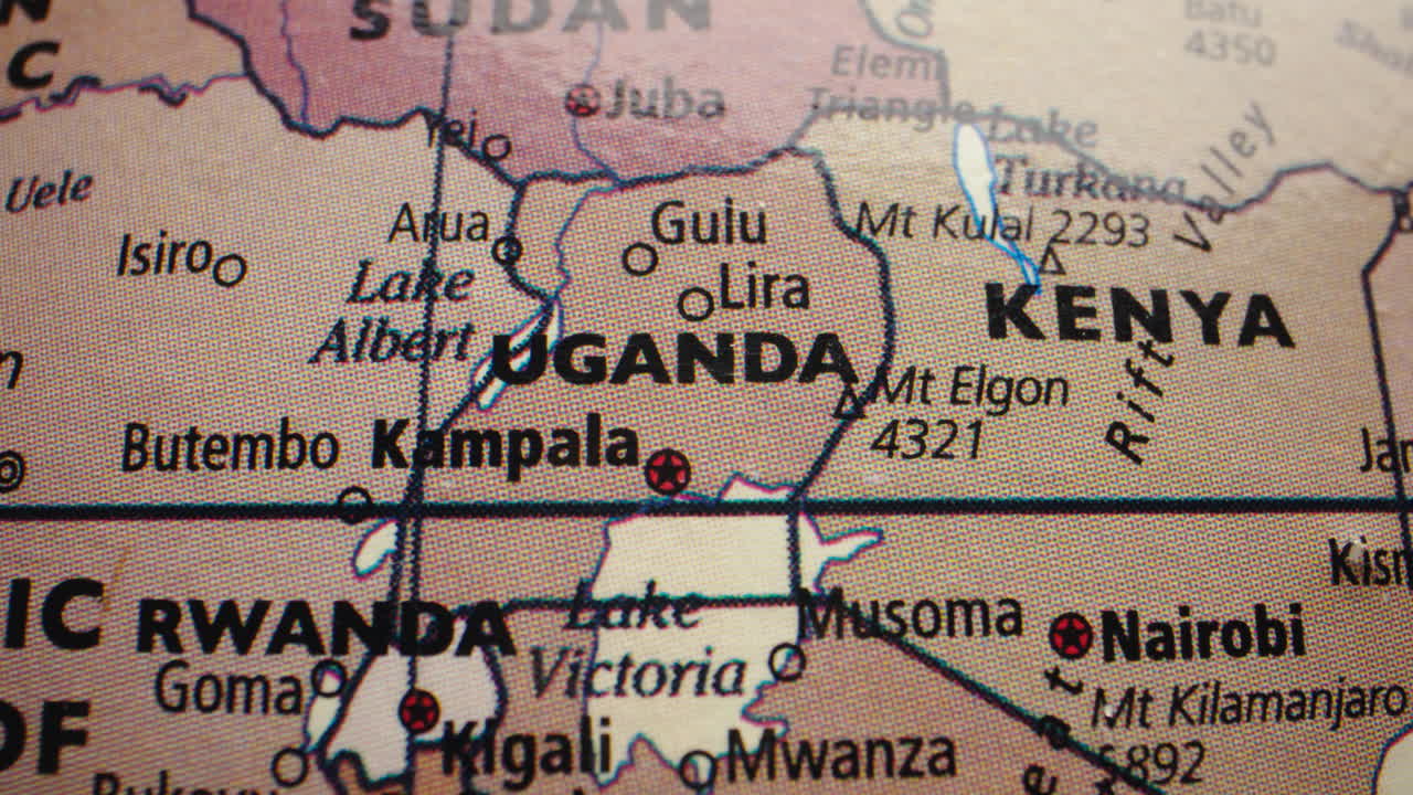 Vista ravvicinata di Uganda, Kenya, Ruanda e Burundi su una mappa del mondo