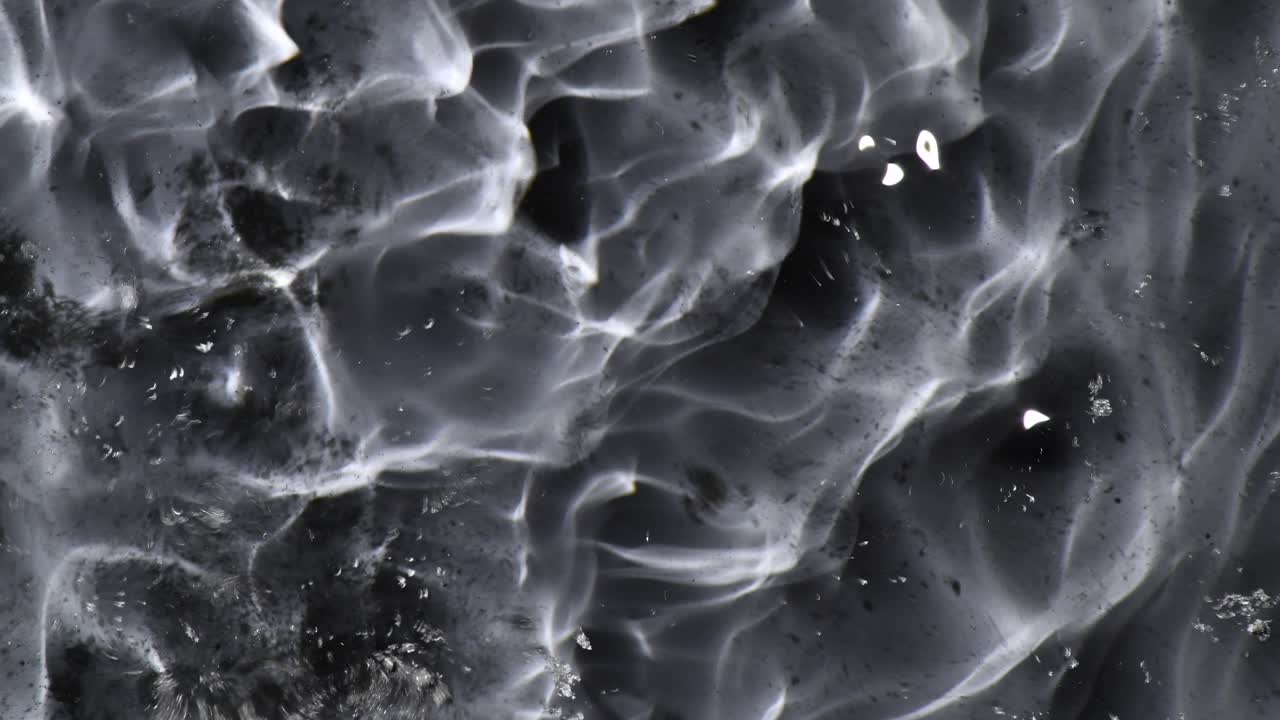 эй, эй, эй, черное, белое и серое