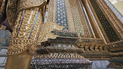 The-pillars-of-the-temple-are-inlaid-with-mosaics-and-the-pediments-are-made-of-marble,-installed-in-the-18th-century