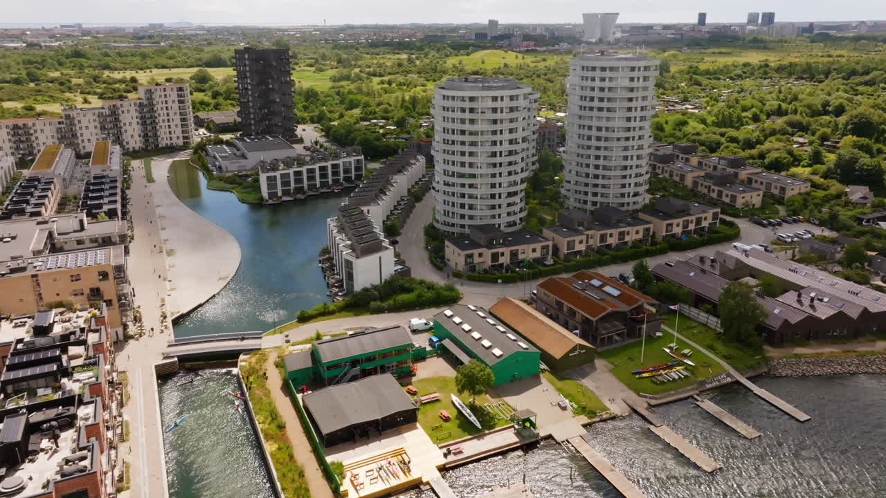 воздушный вид вокруг нового жилого района havnevigen, лето в копенгагене