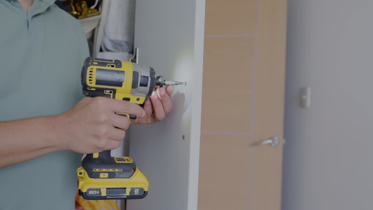 Using an Impact Driver