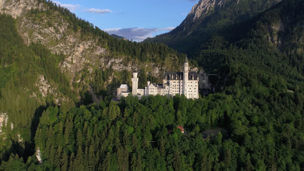 Castello di Neuschwanstein Alpi Bavaresi Germania