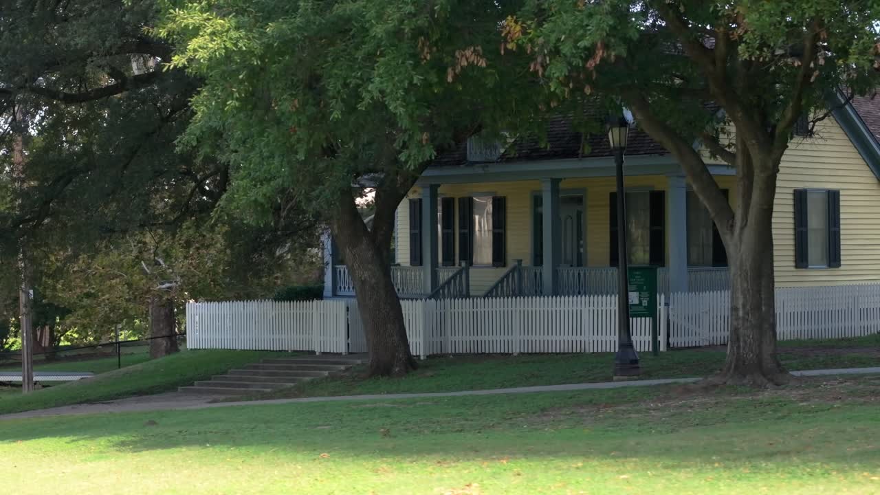 San Felipe Cottage in Sam Houston Park in Houston, TX