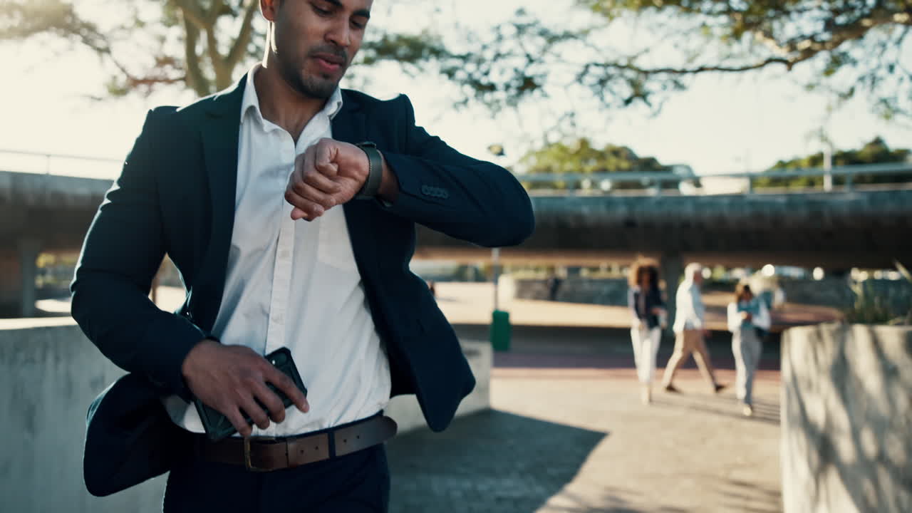 A businessman running late in the city