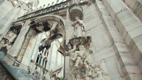 sculptures saints and martyrs decorating the cathedral milan duomo di milano