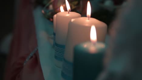 puesta de mesa con velas