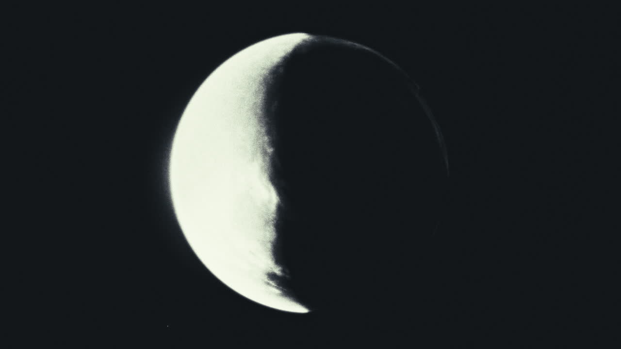 Old footage of weird science experiment - alien planet