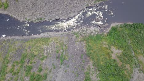 Wildwasser,-Das-In-Der-Alta-Schlucht-In-Nordnorwegen-Fließt