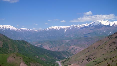 kamchik-pass im fergana-tal