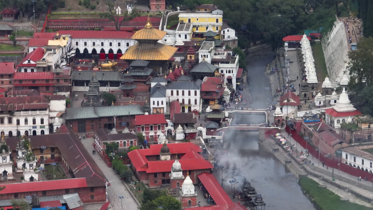 Obiekt światowego dziedzictwa UNESCO: Świątynia Pashupatinath, Katmandu, Nepal.