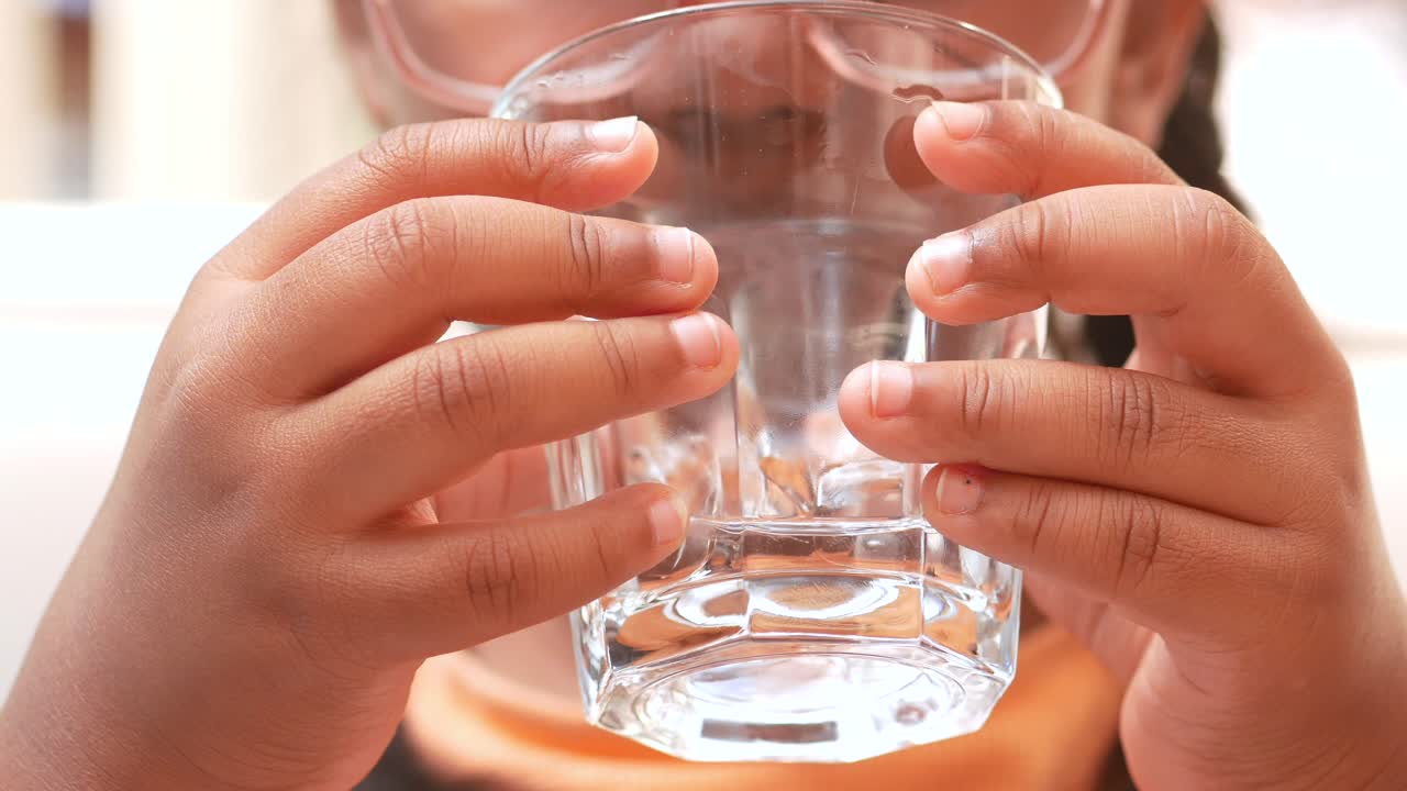 어린이의 음료수