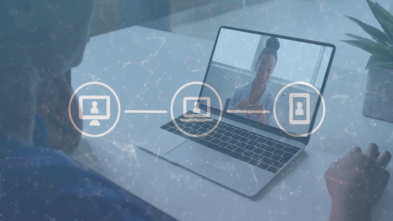 아프리카계 미국인 여성이 비디오 통화를 하는 아이콘과 연결된 네트워크의 애니메이션