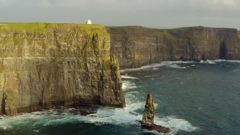 Spectacular-view-of-the-Cliffs-of-Moher-with-O'Brien's-Tower-and-the-famous-sea-stack-in-shot