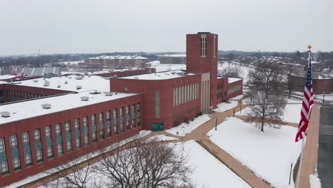 American-flag-at-college,-school-building