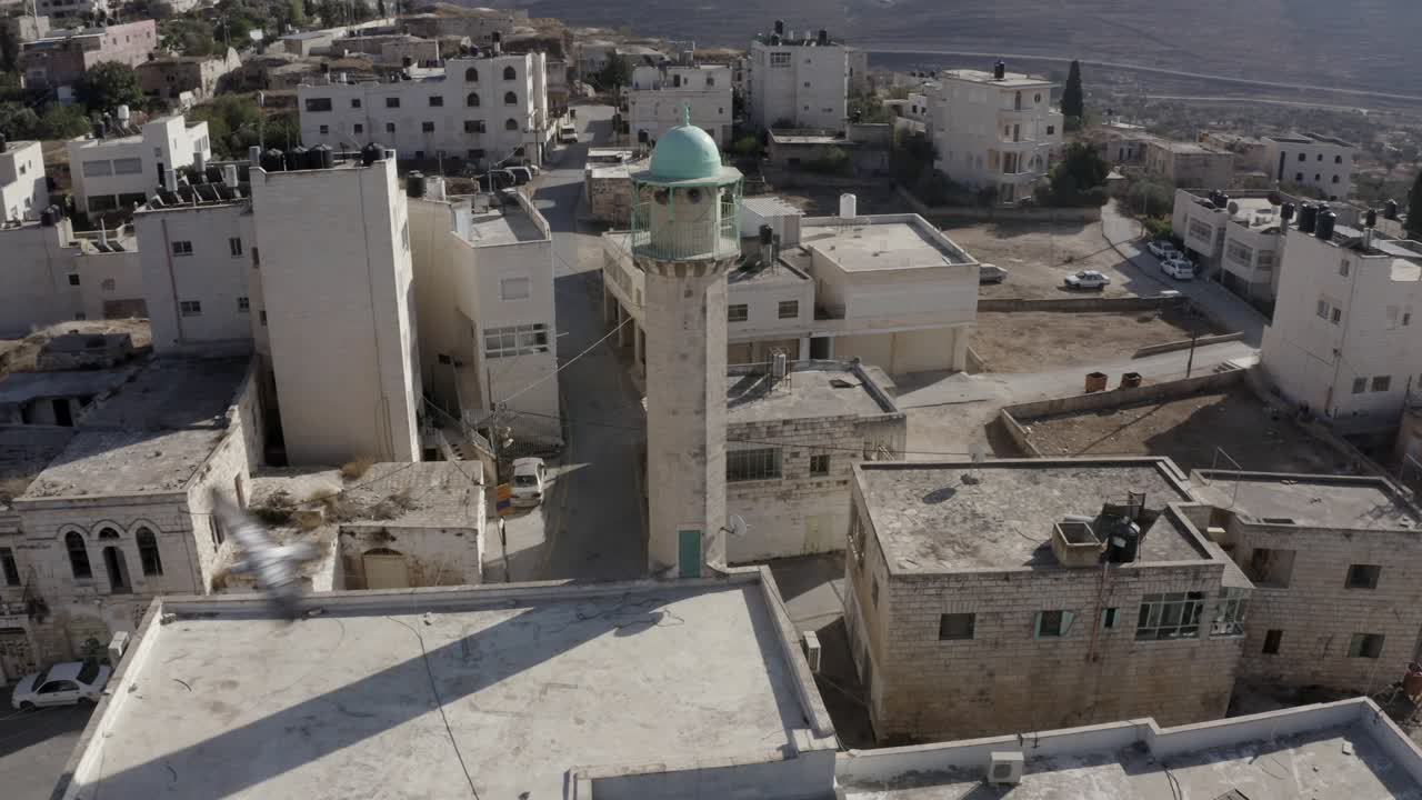 Vecchia Moschea a Beit Hanina (Abu Dahuk) la città vecchia -aerea