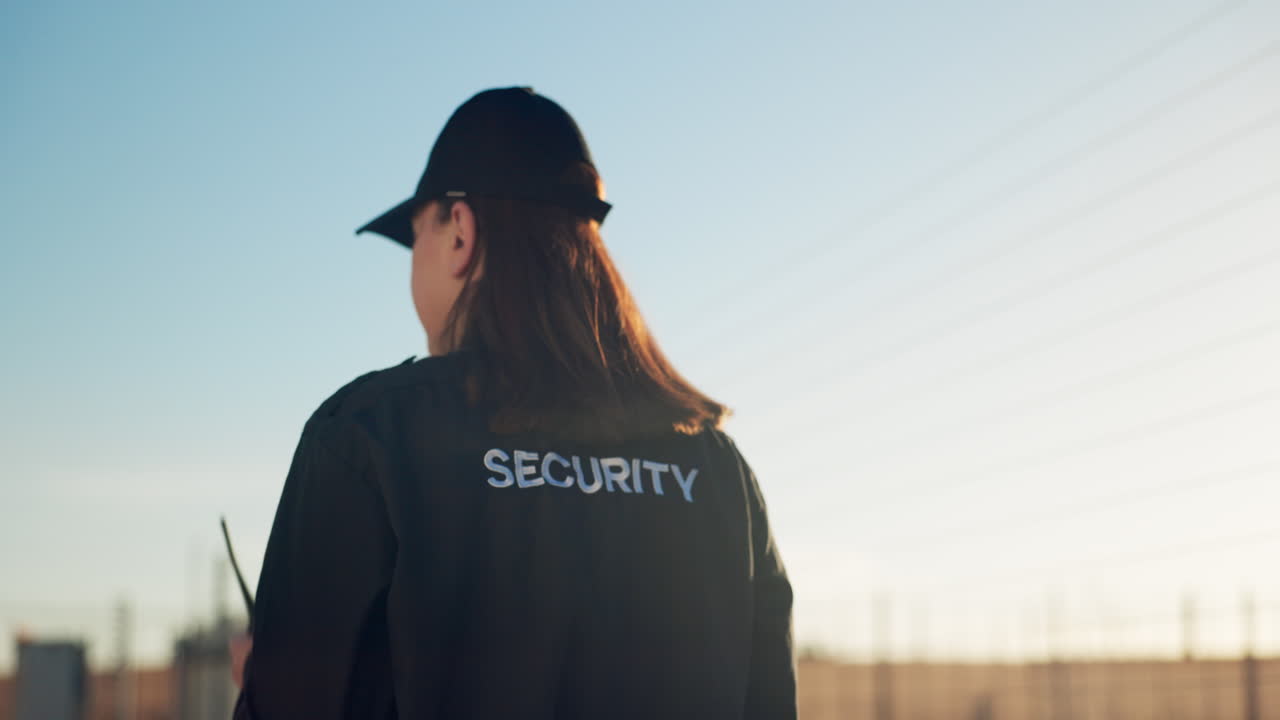 guardia de seguridad de servicio