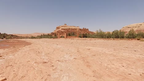 Antenne:-Zugehörigkeit-Zu-Ben-Haddou-Marokko