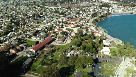 Drone-view-of-Santa-Cruz,-California-neighborhood