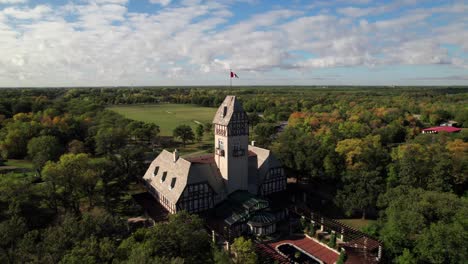 El-Edificio-Del-Pabellón-En-El-Parque-Assiniboine-De-Winnipeg