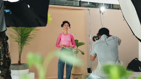 sesión de fotografía de moda en el estudio